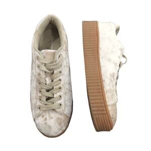 Urban Outfitters Y2k Chunky Crushed Velvet Platform Women's Sneakers Size 8